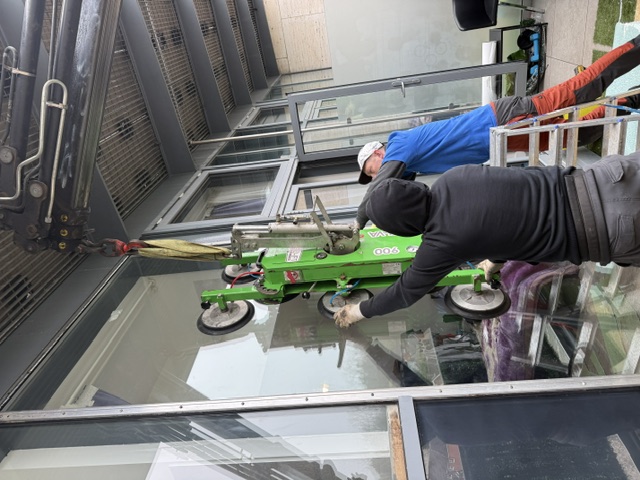 About Waterloo Glazing